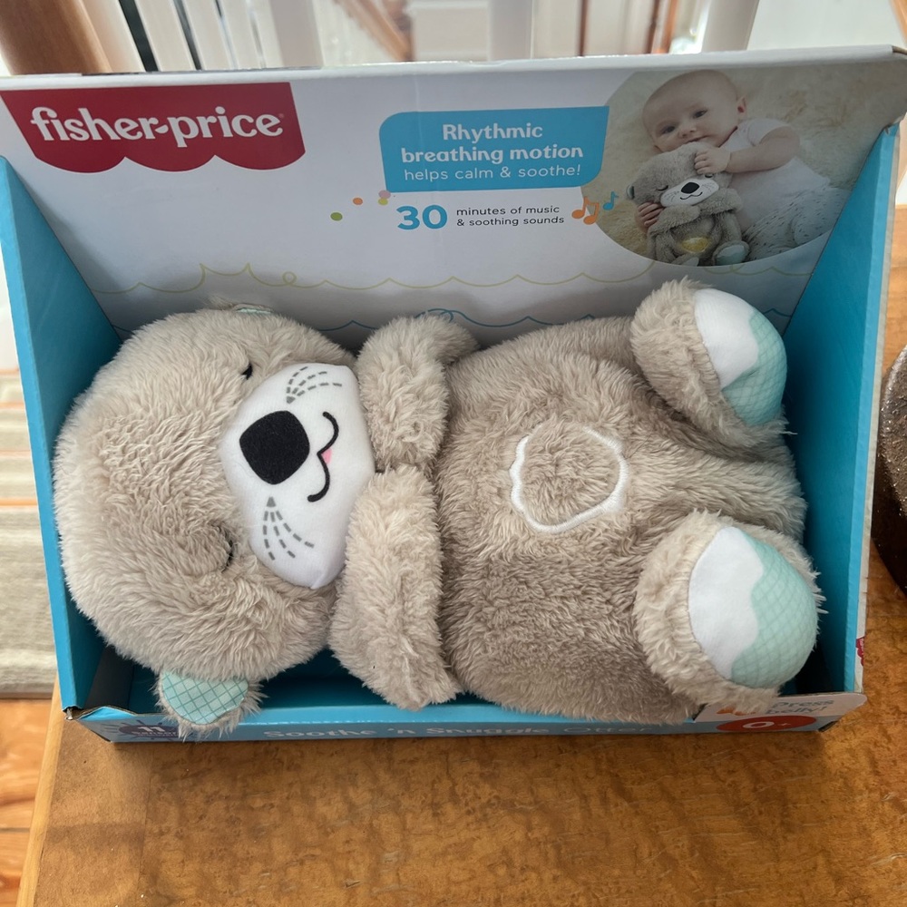 Fisher-Price Snuggle Otter - Cream and Blue - Picture 2 of 3